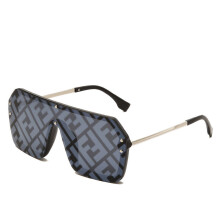 (1) Gafas de sol Trend Letter de montura grande para hombre y mujer