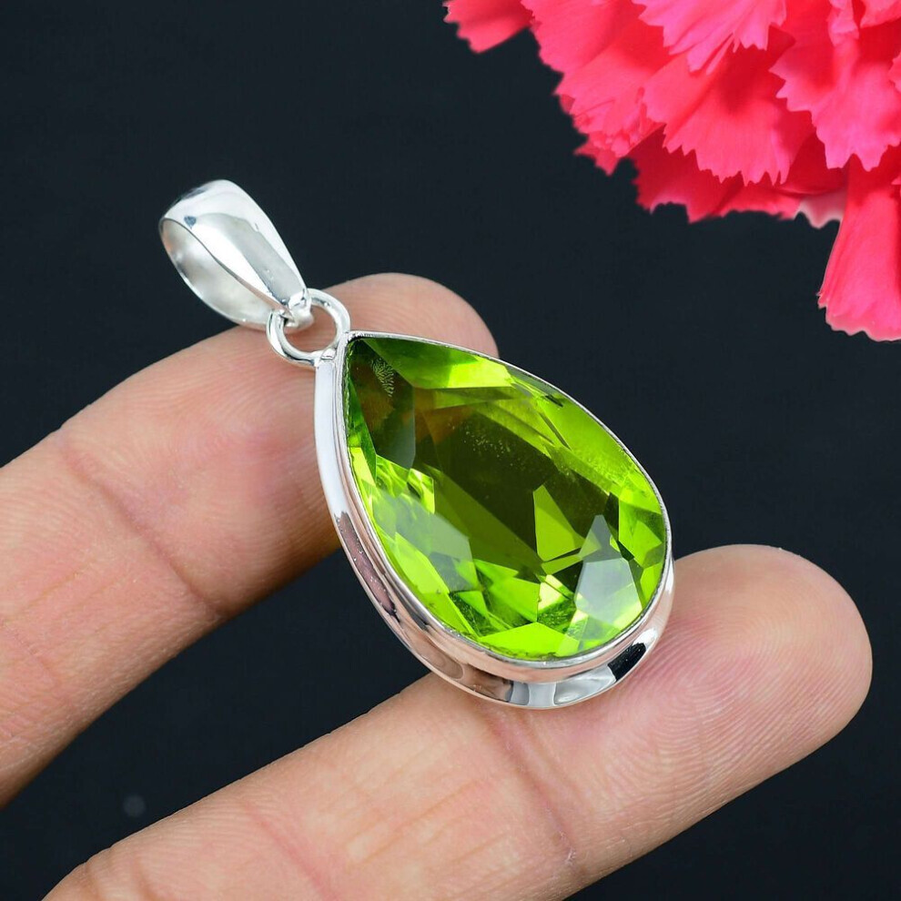 Maxpower Peridot Gemstone Pendant Solid 925 Sterling Pendant Jewelry Gift For Unisex Silver