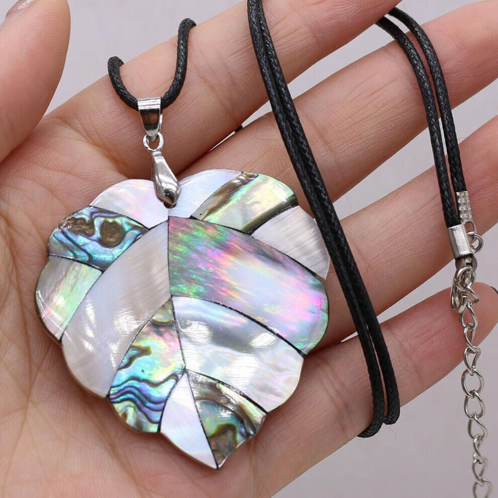 (as the picture, 50x50mm) Natural White Shell Pendant Necklace Fashion Jewelry Leaf Shape Trendy Choker Necklaces Gift Ideas Jewelry Wholesale Lover Gifts
