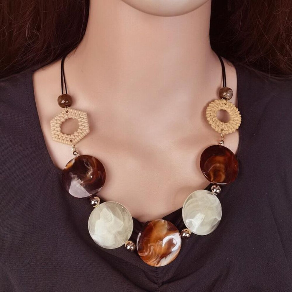 Maxpower (Brown) Boho Vintage Style Acrylic Handmade Geometric Pendant Necklace For Women - 1Pc Fashion Jewelry Ideal For Christmas Brown
