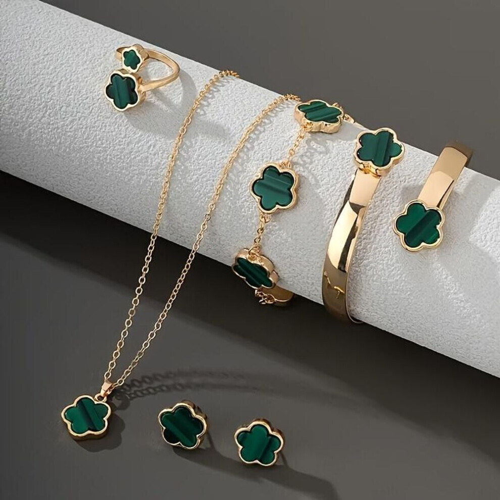 (green) Stylish 5 Piece Lucky Clover Jewelry Set - Necklace, Earrings, Ring, Bracelet & Bangle - Zinc Alloy, Perfect For Casual Wear Or As A Gift!