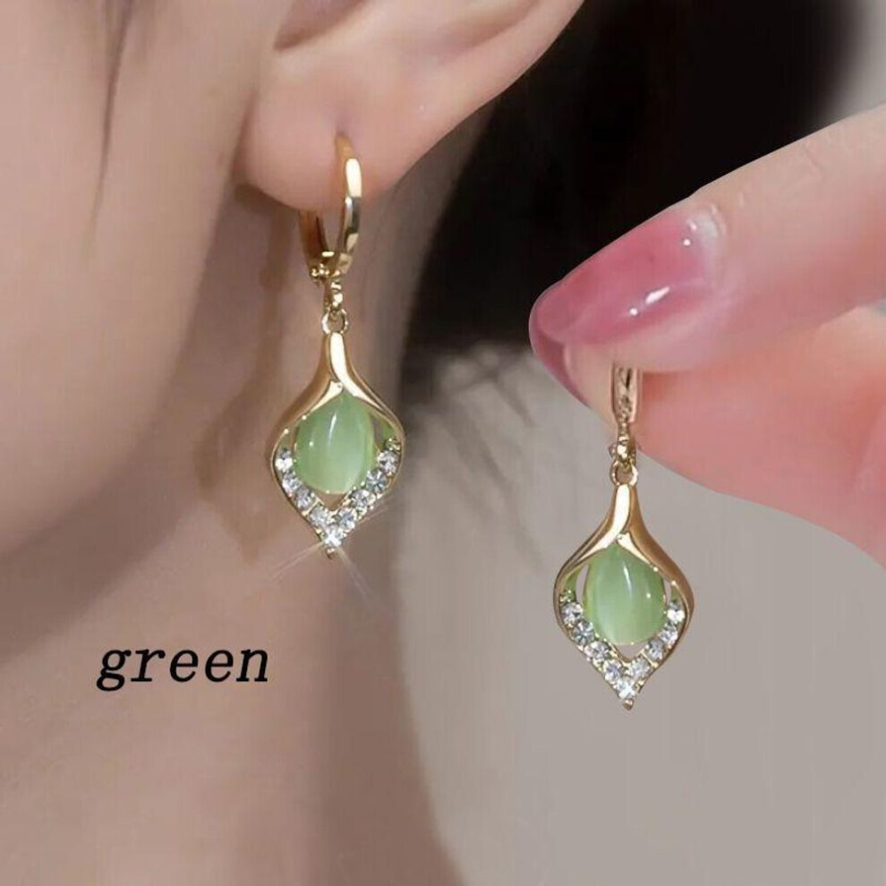 Maxpower (Green) New Women's Fashion Geometric Earrings Temperament Drop Earrings Girl Gift Earrings Green
