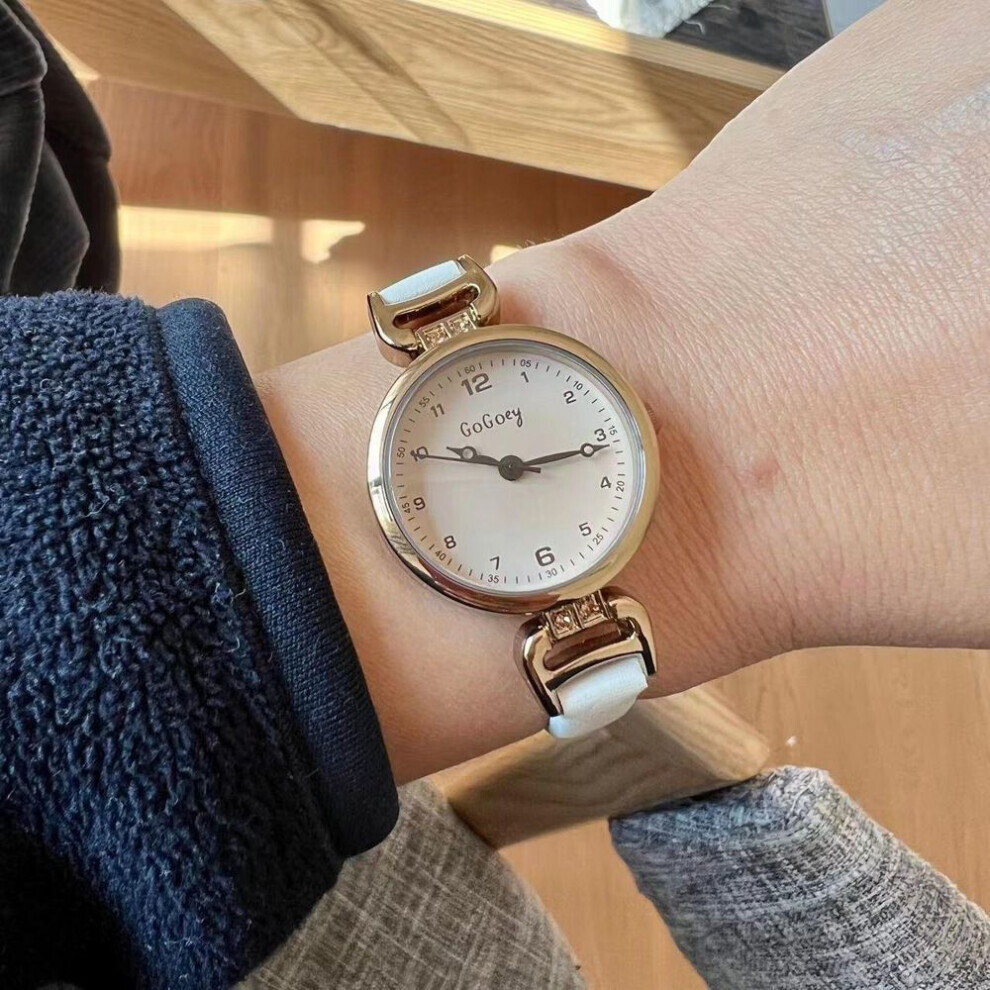 (white) Women&apos;s Retro Exam Watch - Light Luxury, British Style, Small Dial Quartz Timepiece For Students