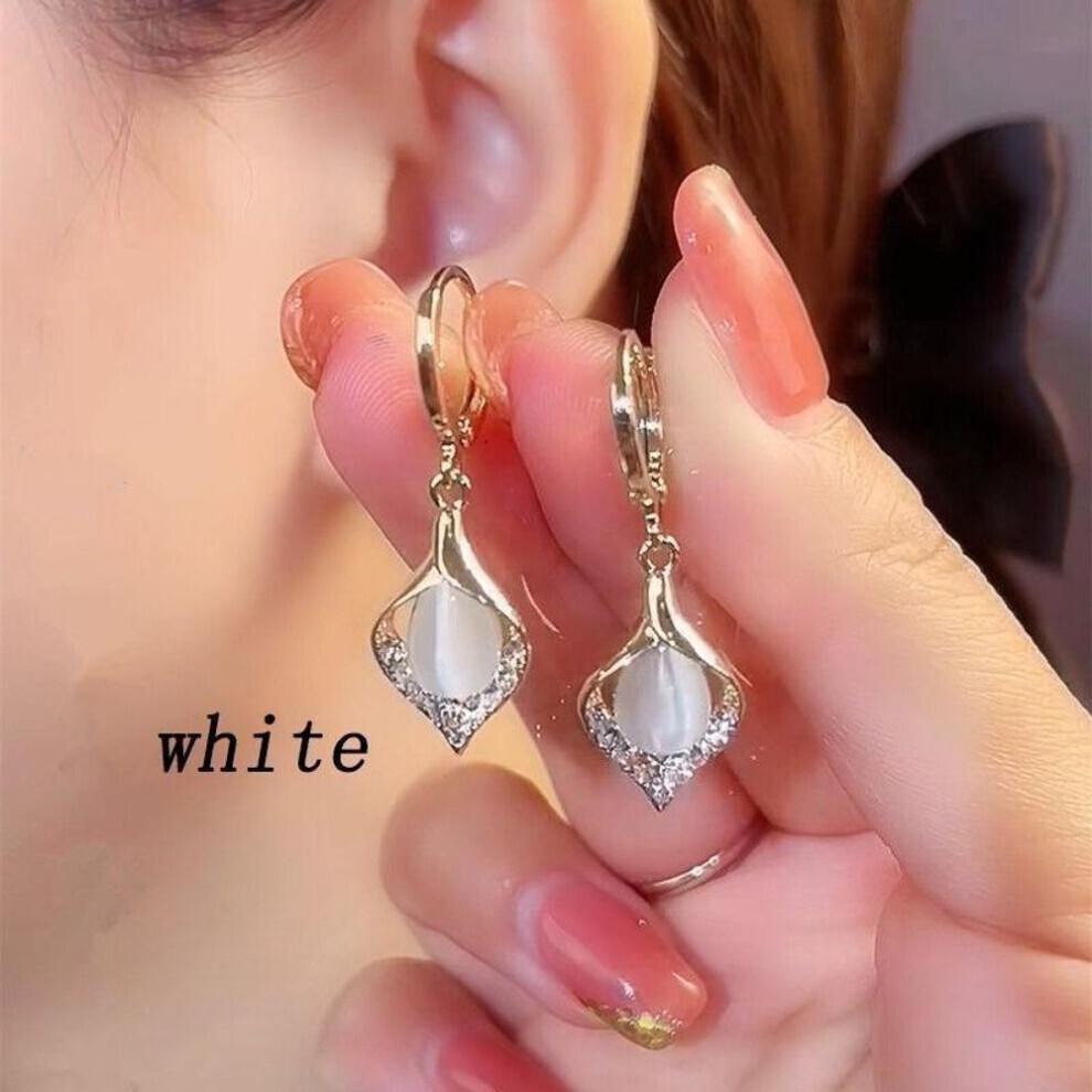Maxpower (White) New Women's Fashion Geometric Earrings Temperament Drop Earrings Girl Gift Earrings White