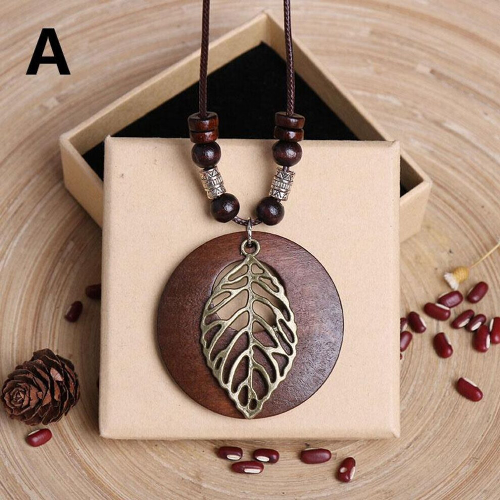 (A) 1pc Leaves Long Chain Choker Beaded Pendant Wooden Necklace Gift Ethnic Style Jewelry Vintage