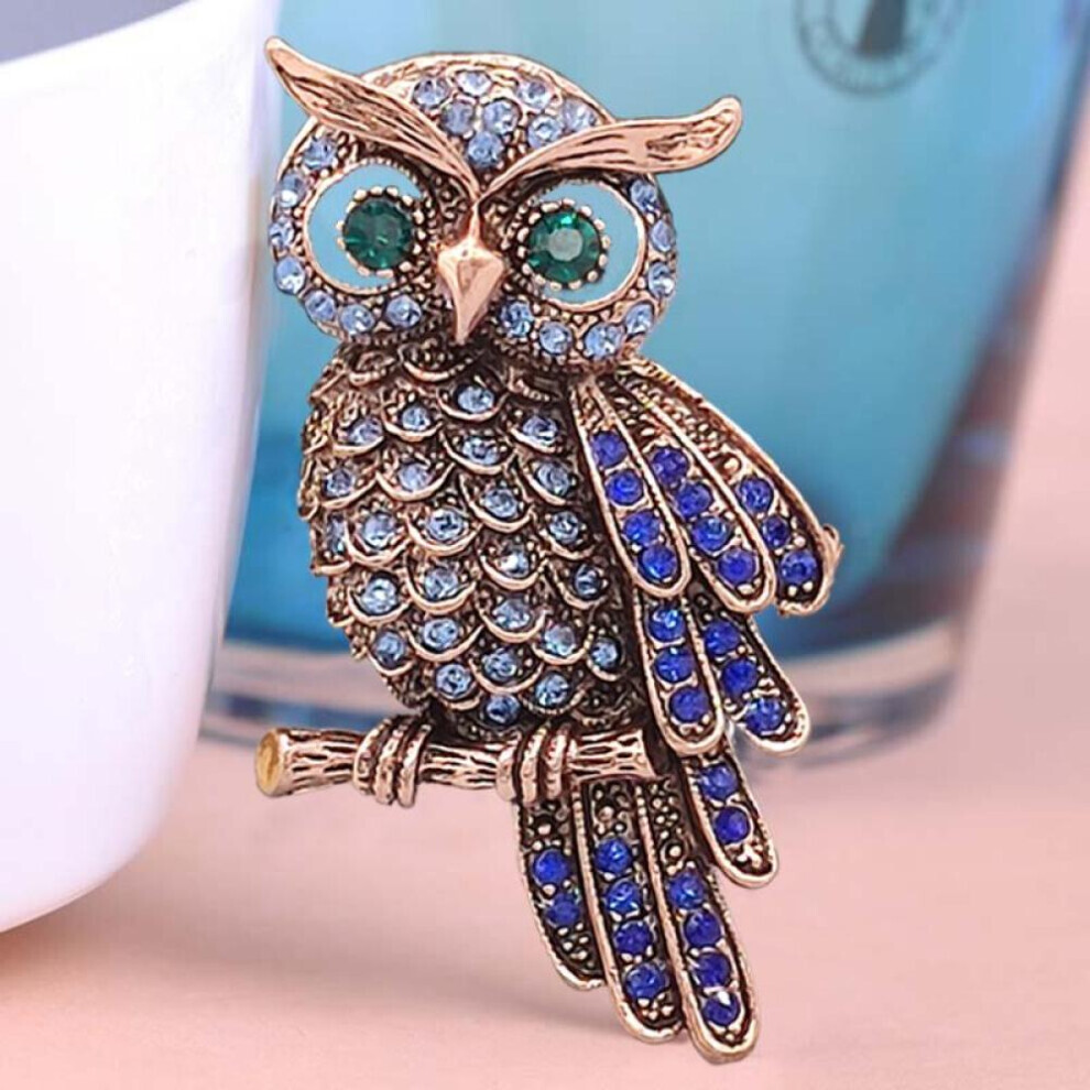 (Blue) Vintage Owl Brooch Corsage Scarf Clip Antique Gold Plated Crystal Parrot Brooches