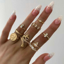 (As show, One size) Snake Rings Set for Women Gold Mid Finger Rings for Girls and Teens Jewelry Rings Size 5.5,6,7,7.5,8,8.5(9Pcs)