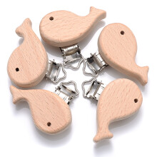 (AA) 5Pcs/Lot New Arrival Lovely Wooden Pacifier Clip Natural Beech Wood Accessories for Baby Handmade Dummy Clips Pacifier Chain