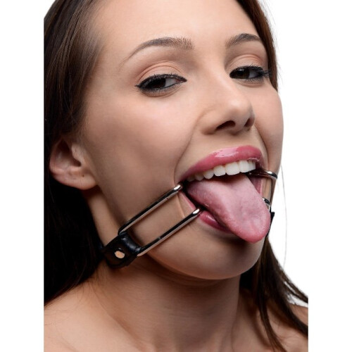 Strict Claw Hook Mouth Spreader 1