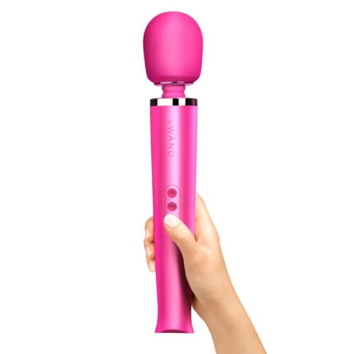 Le Wand Massager Magenta 1