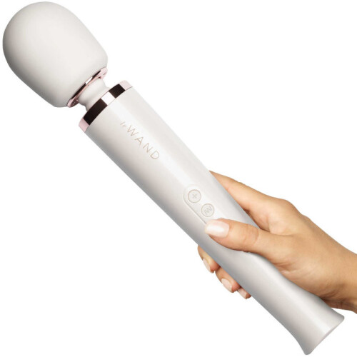 Le Wand Massager Perlehvid 2