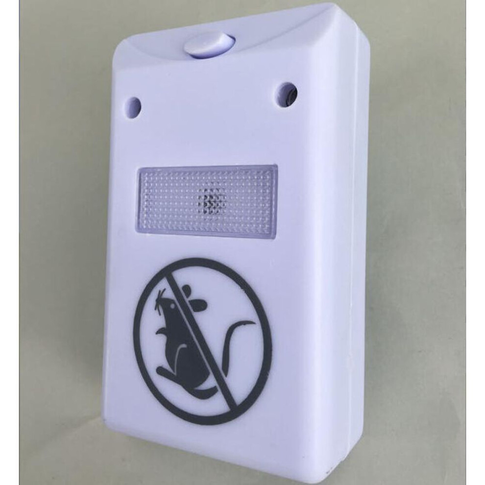 (One Size) New Pest Repellers Ultrasonic Electronic Mouse Rat Mosquito Insect Rodent Control Au