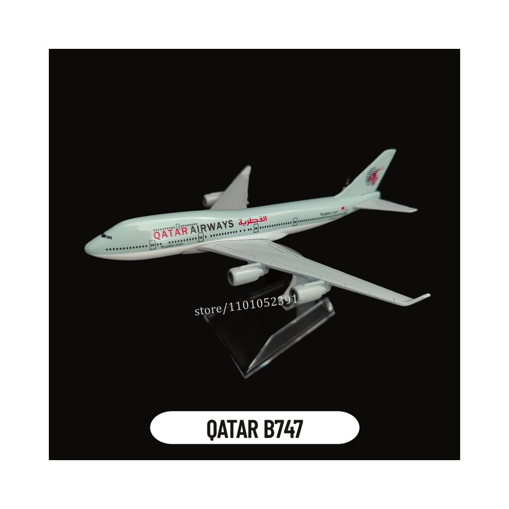 Maxpower (92.Qatar B747) Scale 1:400 Metal Aircraft Replica Emirates Airlines A380 B777 Airplane Diecast Model Aviation Plane