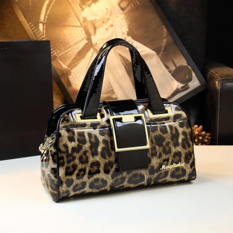 (leopard print) Women&apos;s Handbag Leopard Pattern Bright Leather Women&apos;s Bag New Versatile Large Capacity Shoulder Bag Soft Leather Women&apos;s Bag