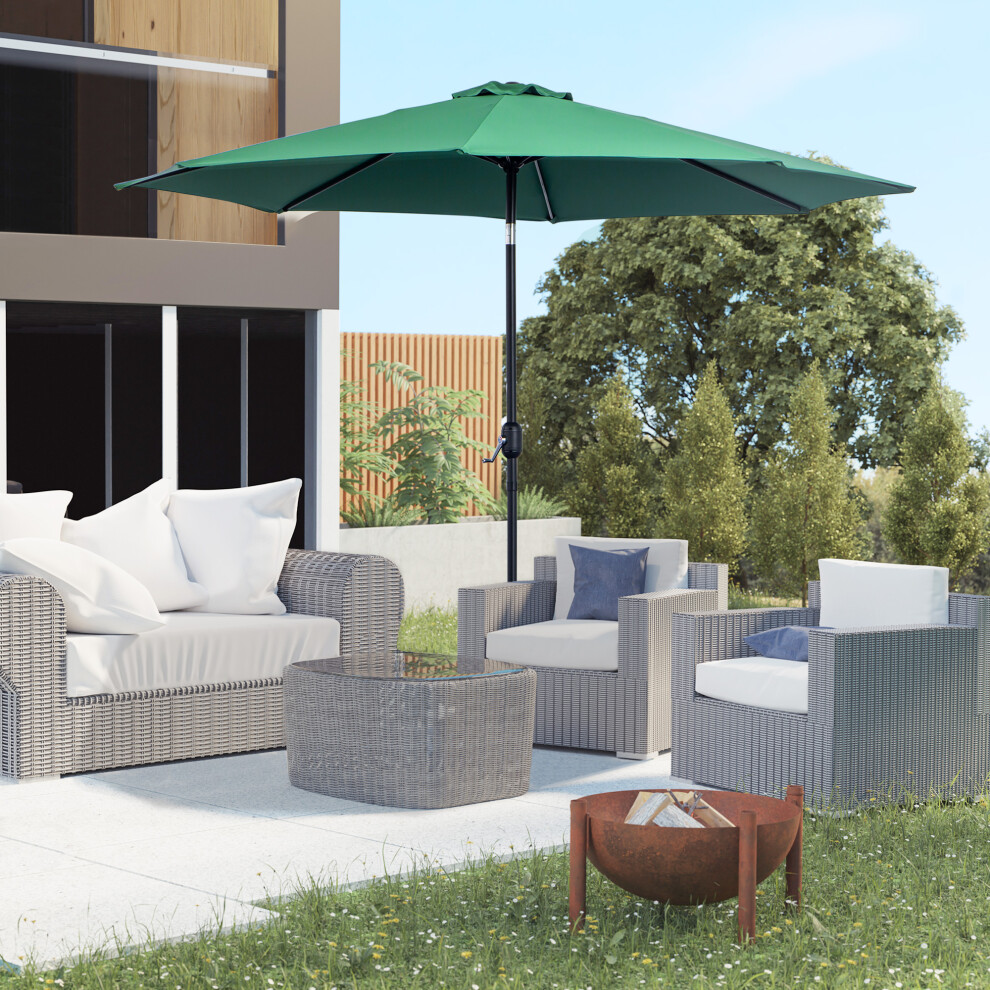 Outsunny 3(m) Patio Umbrella Outdoor Sunshade Canopy w/ Tilt & Crank Green