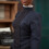 Barbie Barbie Κούκλα Ινσπυρασμένων Γυναικών, Ida B. Wells με Μπλε Φόρεμα και Αξεσουάρ Εφημερίδας 4