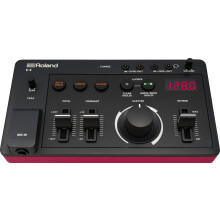Roland Aira compact Voice Tweaker and Trransformation Tool and an Onbo