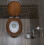 Casa de design 561241-JV Dalton Rustic Rustic Round Toaleta Scaun moale pentru java de baie 4