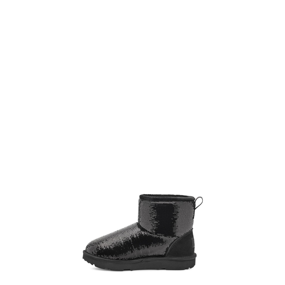 UGG Unisex-Child Classic Mini Mirror Ball Boot  Black  4 Big Kid