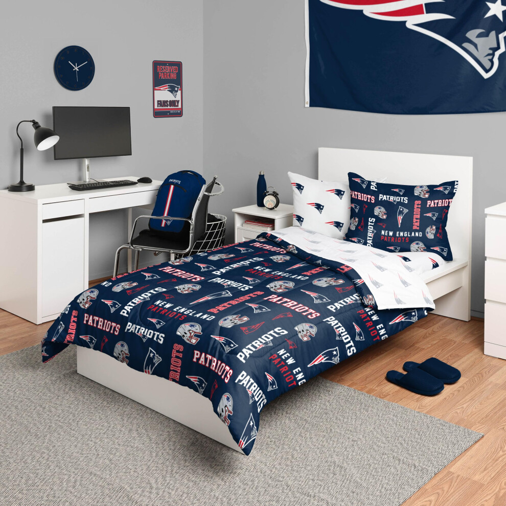 Parure de lit 5 pi   ces avec couette et sac de couchage FOCO New England Patriots NFL Team Color Bed In a Bag pour lit double