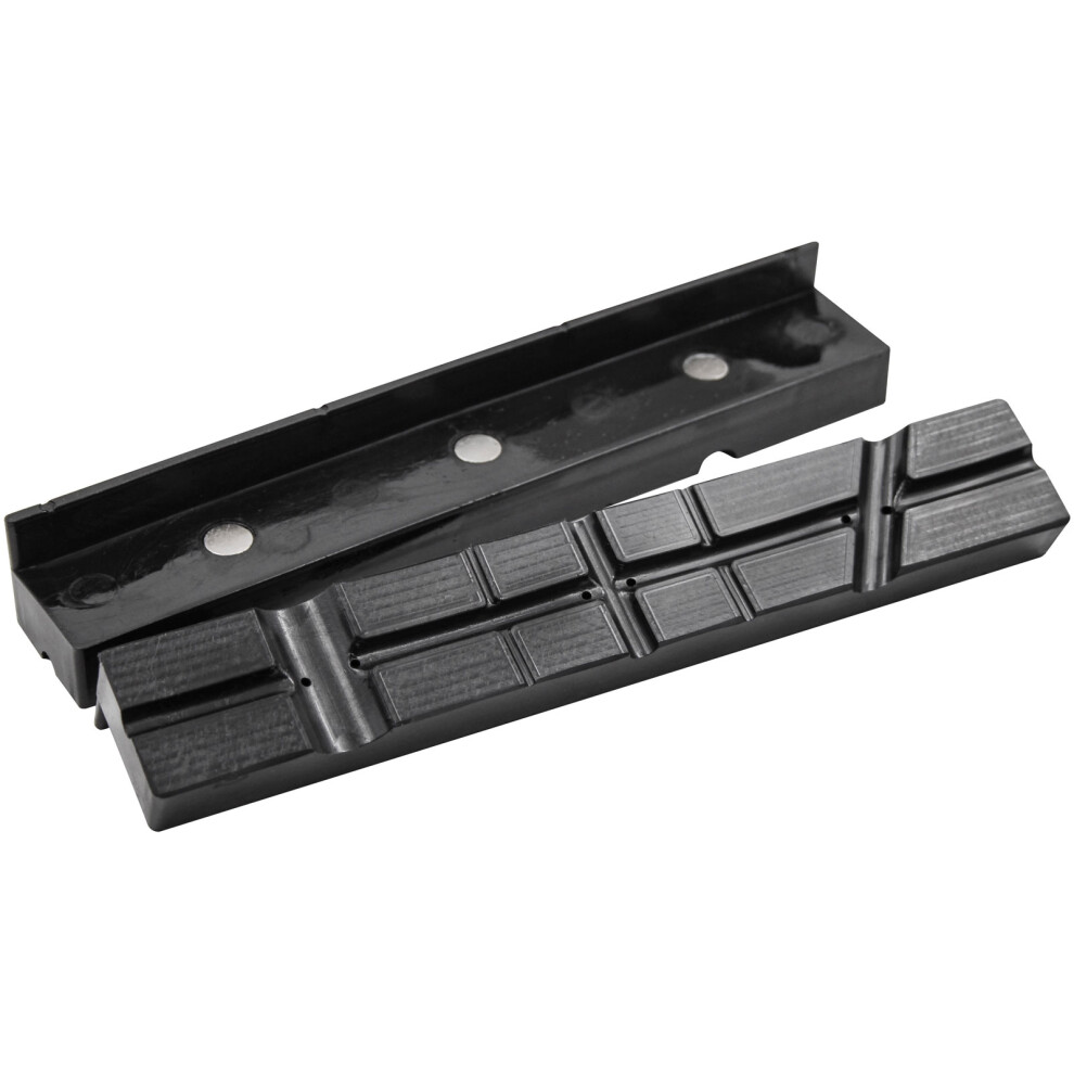 Faithfull Magnetic Plastic Vice Jaws 200mm 8in 1 Pair FAIMAGVJ200 - Image 7