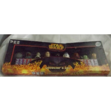 Star Wars Limited Edition PEZ Collector's Set with 9 Star Wars PEZ Dis