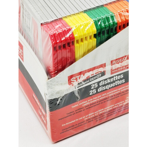 Staples Staples 50/Pack 3.5 in. 1.44MB Multi-Colored Floppy Diskettes  PC/IBM Formatted 2