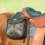 Cashel bageste standard sadelpose sort 2