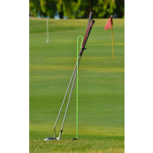 Bronwyck: Stepkick Caddy - Verdens f?rende golfklubstativ. Klubber griber t?rt og rent. N?r du har brug for det ved din side p? fairwayen omkring