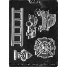 Grandmama's Goodies J083 Firefighter Kit Camion Camion Scara Insigna Hidrant Casca CHOCOL