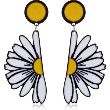 (As show, One size) Fashion Unique Funny Lightweight Acrylic Big Daisy Flower Dangle Drop Earrings for Women Girls 70s 80s 90s Statement Sunflower Jewelry Gifts (White)
