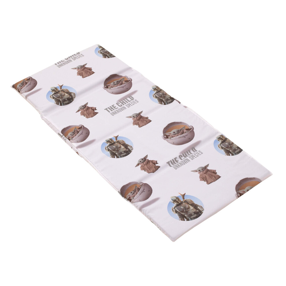 Star Wars The Mandalorian """"The Child"""" Green  Tan  White Preschool Nap Pad Sheet