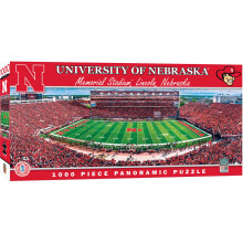 MasterPieces - Puzzle de 1000 de piese NCAA Nebraska Cornhuskers Stadionul de fotbal panoramic Vede?i distrac?ie pentru adul?i ?i familie 13"""" x3