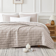 Southshore Fine Living Inc. Set cuvertura supradimensionat cuvertura Queen Queen Set pat cu 2 tapete de perna Cusaturi simetrice cu model de cara
