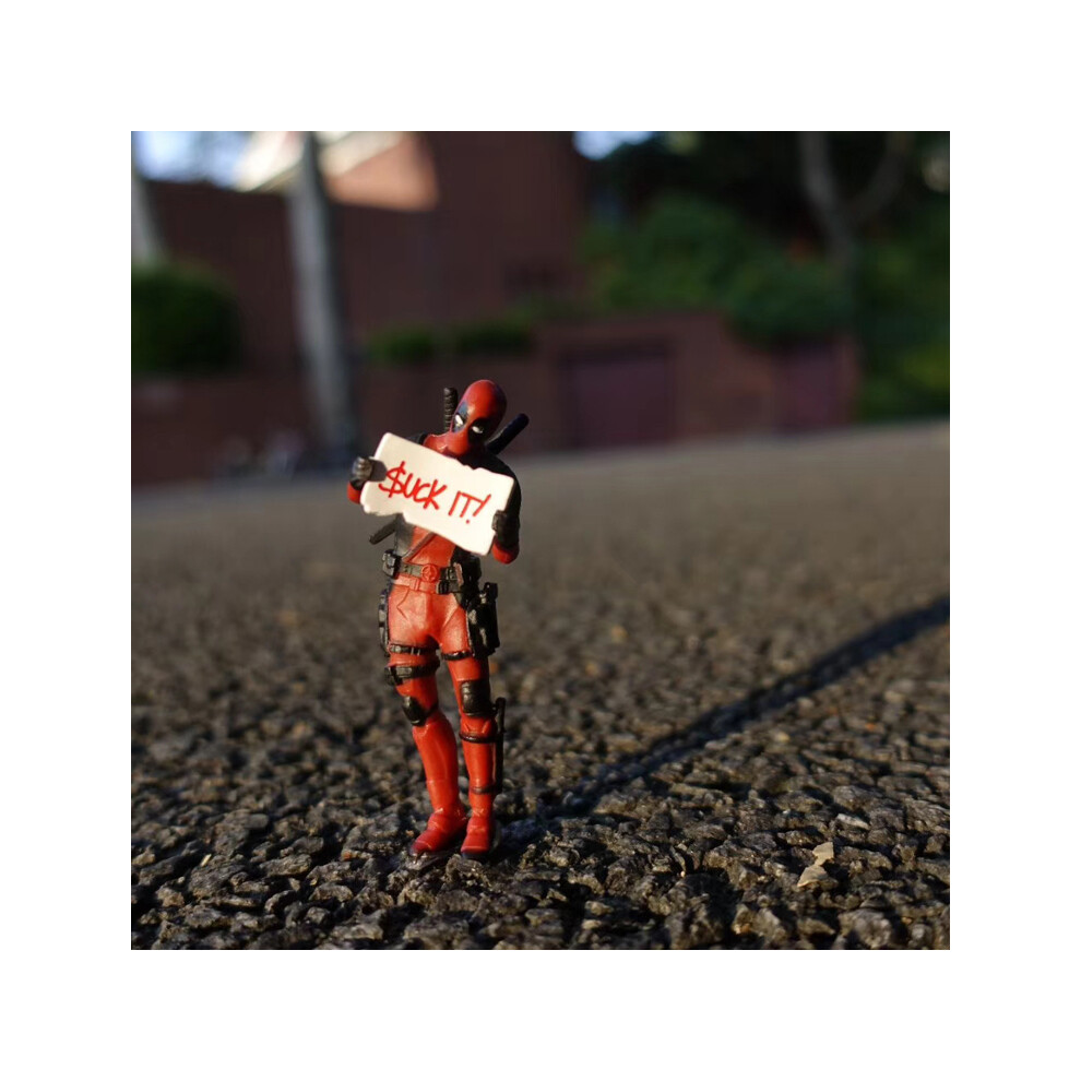Maxpower (5) Anime Deadpool Action Figure Car Interior Decoration Toys Sitting Model X-Men Mini Figurine Pendant