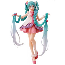 (1) New 20cm Anime Hatsune Miku Figure Sexy Character Ornaments white pink chair Kawaii Car Decoration Collectible