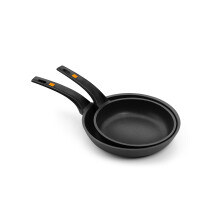 BRA Efficient Non-Stick Cast Aluminium Frying Pan Set of 2 - Black (20cm & 24cm). Small and Large Frying Pans for Induction Hob & Other Heat Sources.