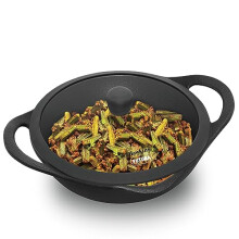 Hawkins Futura Cast Iron Frying Pan, 24 cm Diameter, Cast Iron Skillet, Omlette Pan, Iron Frypan, Black (CIF24G)