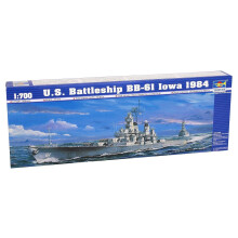 Trumpeter 1/700 USS Iowa BB61 Battleship 1984 Modelbouwpakket