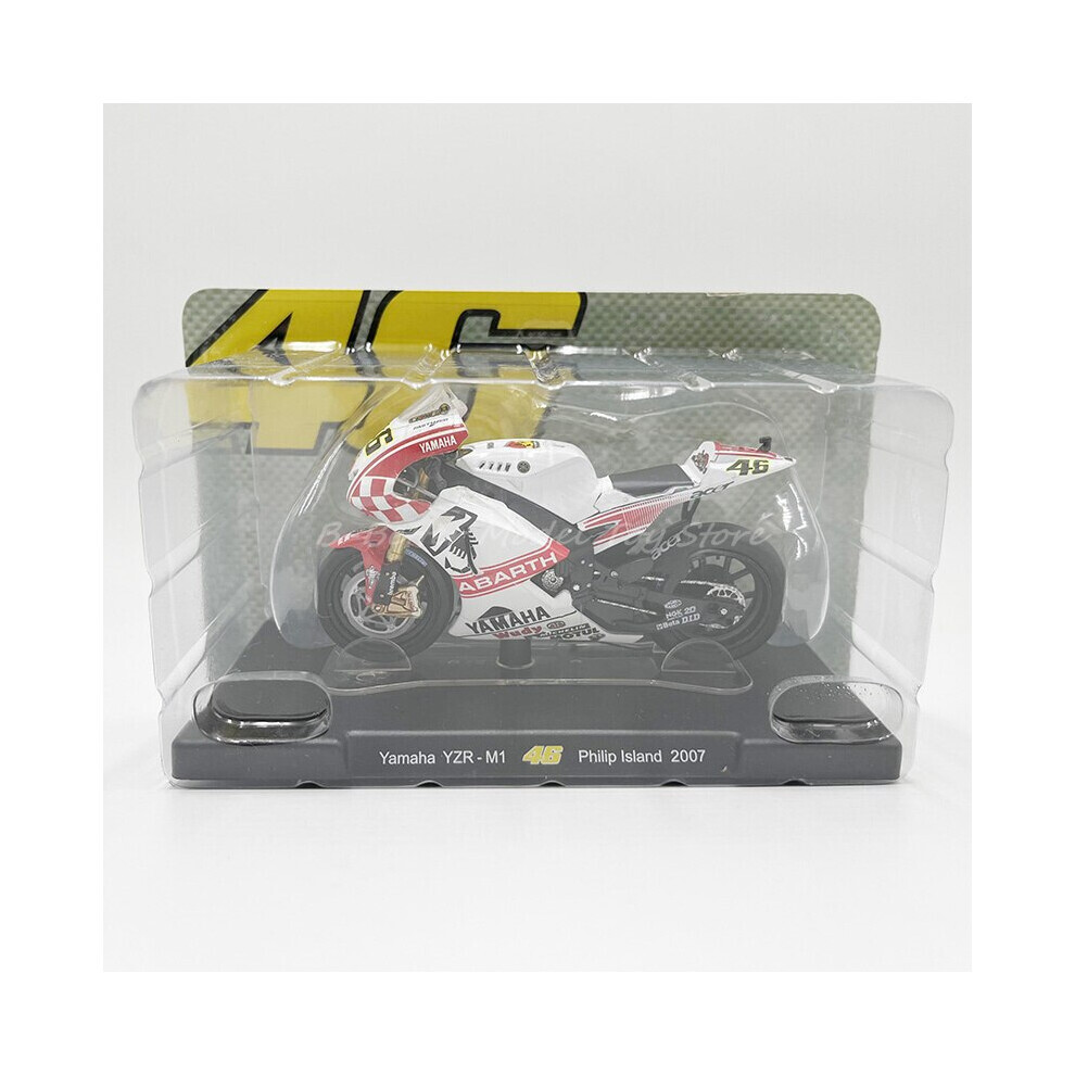 Maxpower (Philip Lsland 2007) 1:18 Motorcycle Model Yzr-M1 Valencia 2005/ Philip Lsland 2007/ Assen 2007/ Test Sepang 2006/ Laguna Seca 2010/ Replica