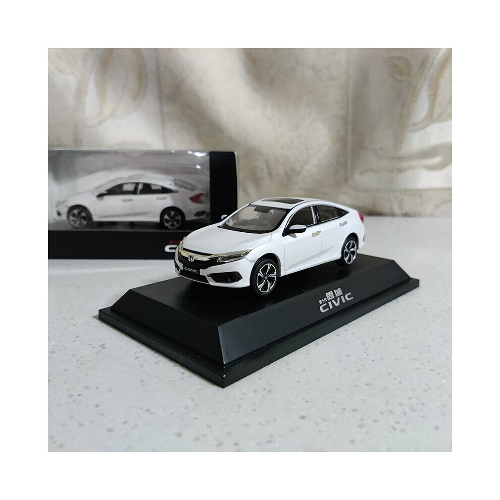 Maxpower (White) Diecast 1:43 Scale Civic Simulation Car Model Toy Alloy Vehicle Collectible Gift Souvenir Boys Toys White