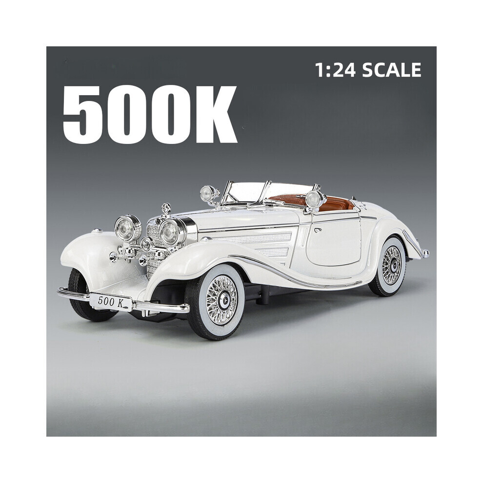 Maxpower (White) 1/24 Scale 500K Vintage Car Model Toy Diecasts Alloy Sport Car Toys With Sound And Light Pull Back Vehicles
