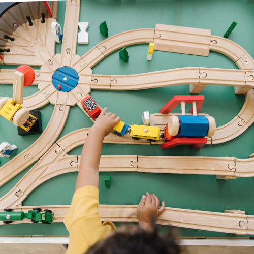 Melissa & Doug Melissa & Doug Coffret de train en bois de luxe (plus de 130 pi?ces) 2