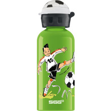 SIGG - Kids Water Bottle - Footballcamp - Leakproof - Lightweight - BPA Free - Aluminum - 13 Oz
