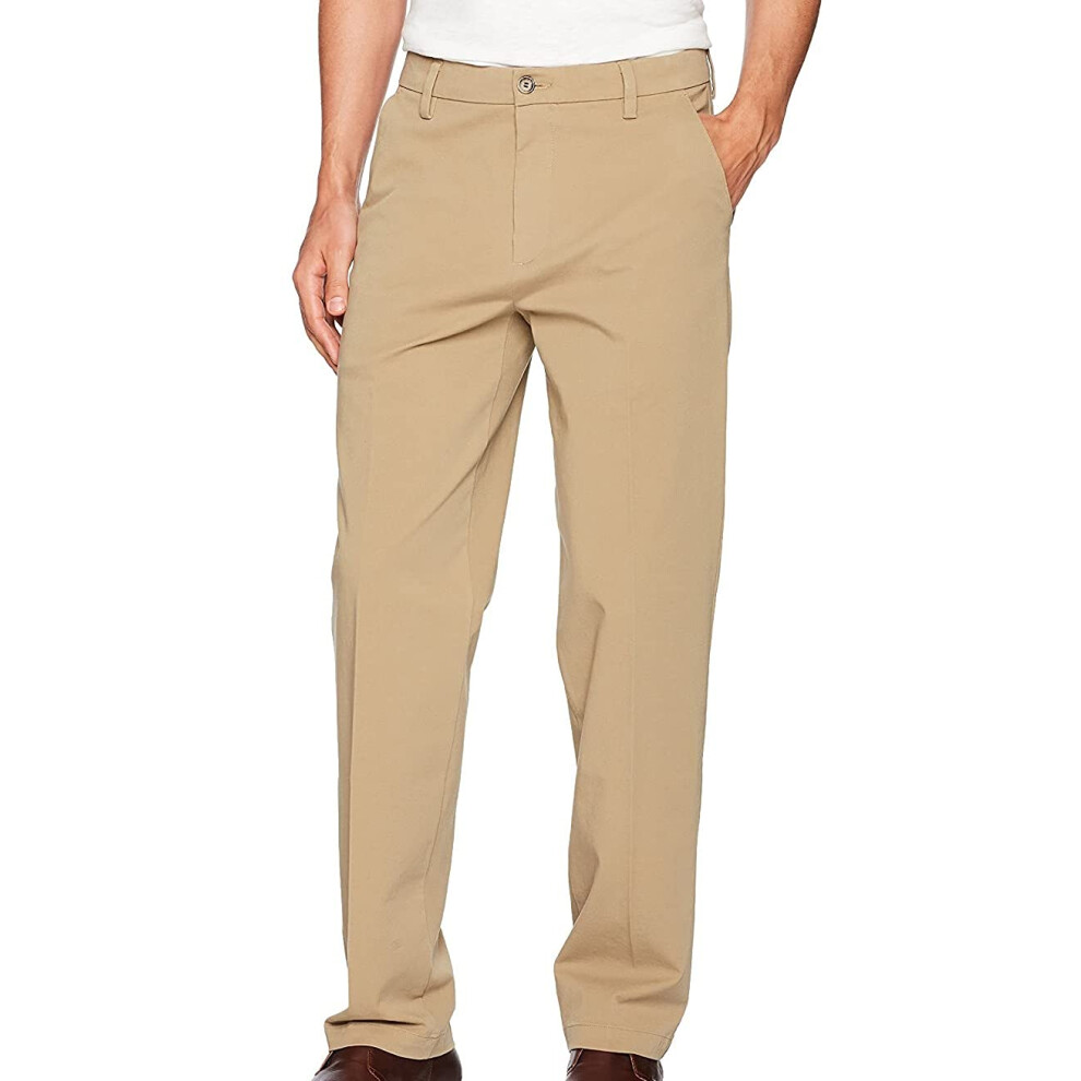Pantalon Dockers pour homme coupe classique Workday kaki Smart 360 FLEX New Brit