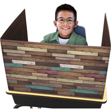 Sichtschutz aus recyceltem Holz