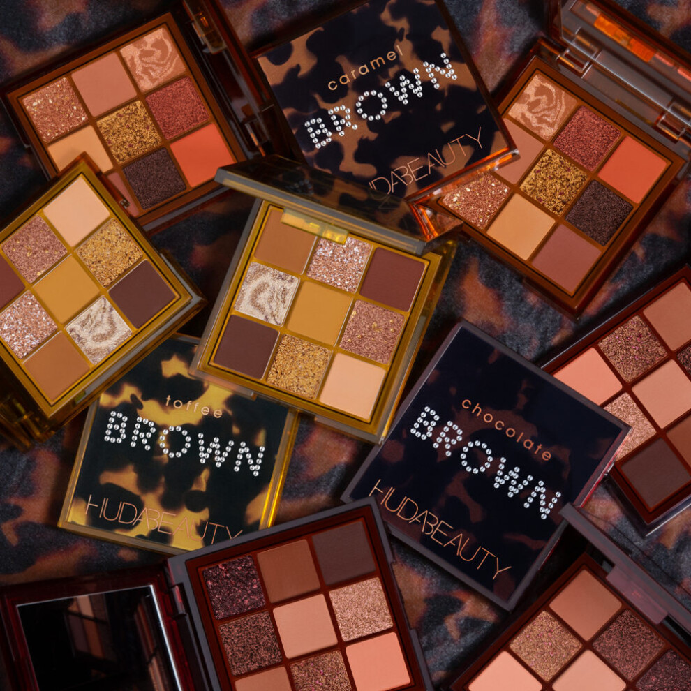 (chocolate) Huda Beauty Brown Obsessions Eyeshadow Palette