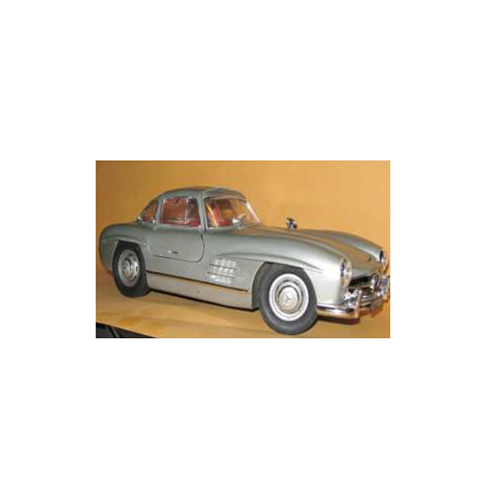 Maxpower Italeri Mercedes Benz 300Sl Gullwing - 1:16 Scale