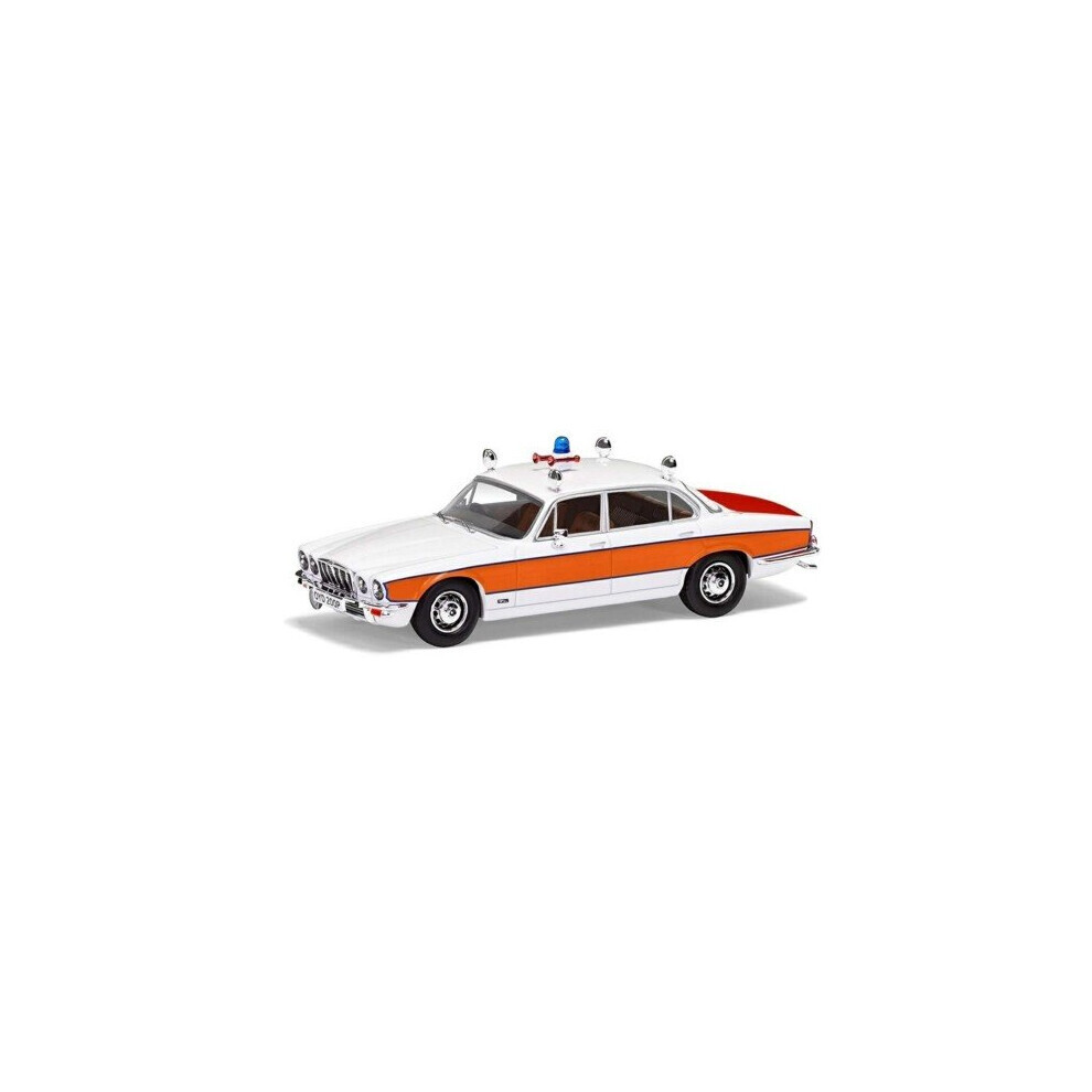 Maxpower Corgi Jaguar Xj6 Series 2 4.2-Litre Avon & Somerset Constab - 1:43