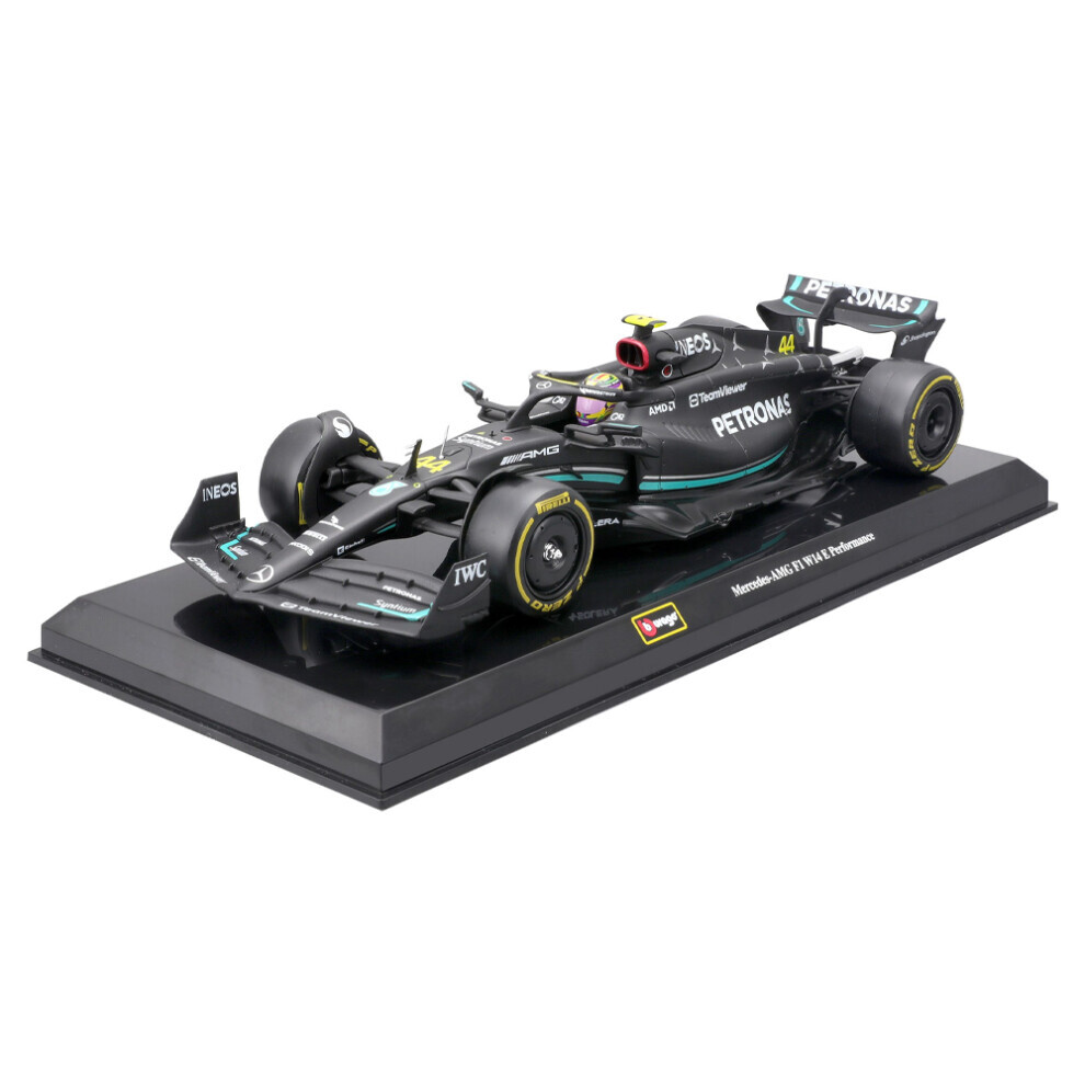 Maxpower Bburago F1 Mercedes-Amg Petronas W14 #44 Lewis Hamilton W/Helmet 2023 1:24 Model
